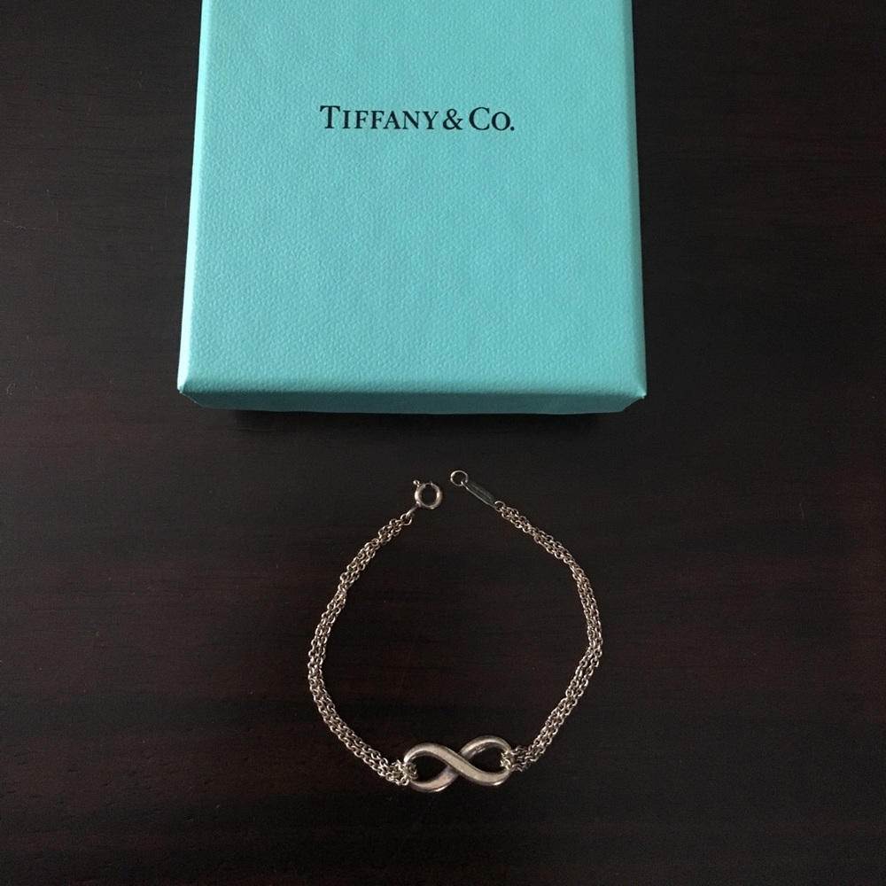 Tiffany & Co Sterling Silver Infinity 6" Bracelet